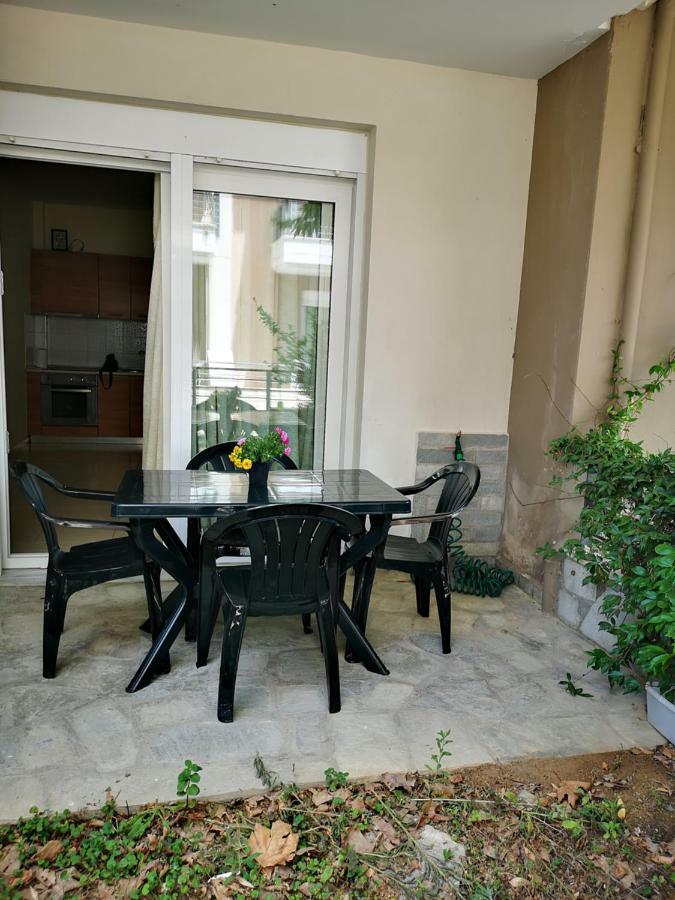 Apartment Oazis Ofrínion Exterior foto